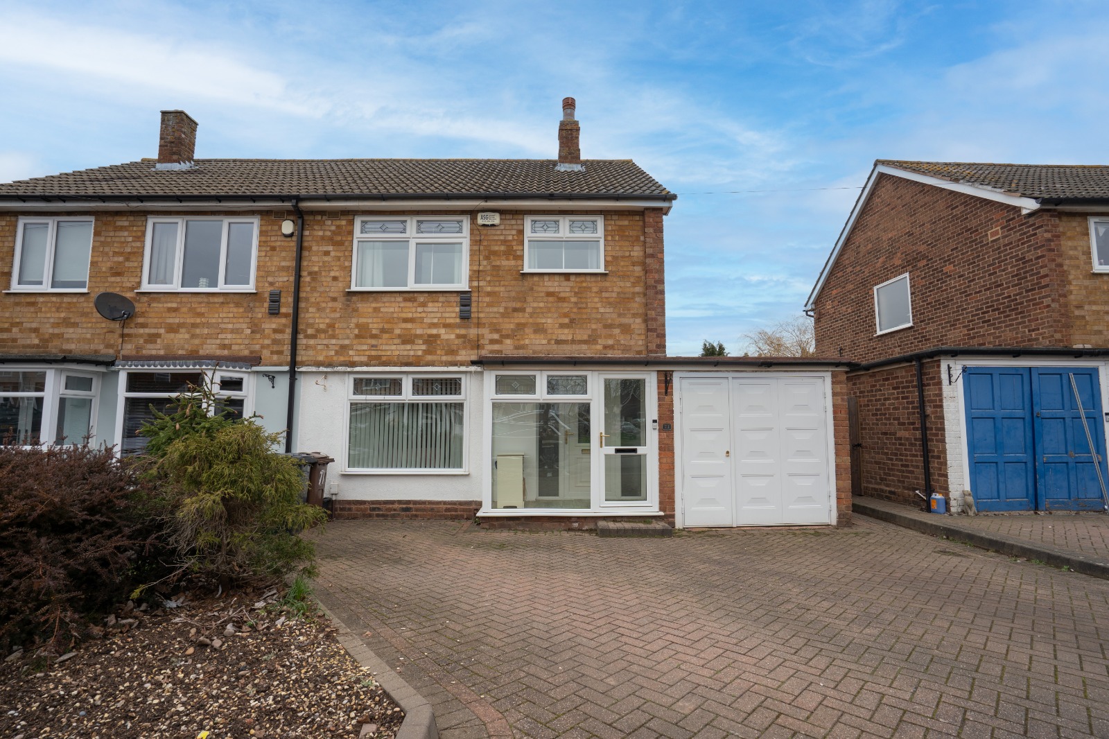 Digby Drive, Marston Green – Extended Three Bedroom Family Home – Offers Over £340,000