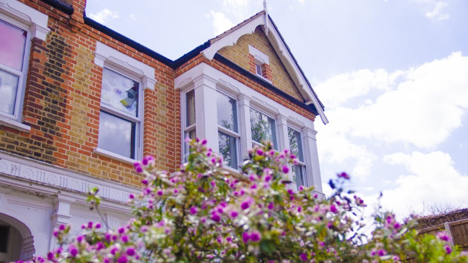 https://www.partridge-homes.co.uk/content/uploads/Area-guide-Shirley-Housing.jpg