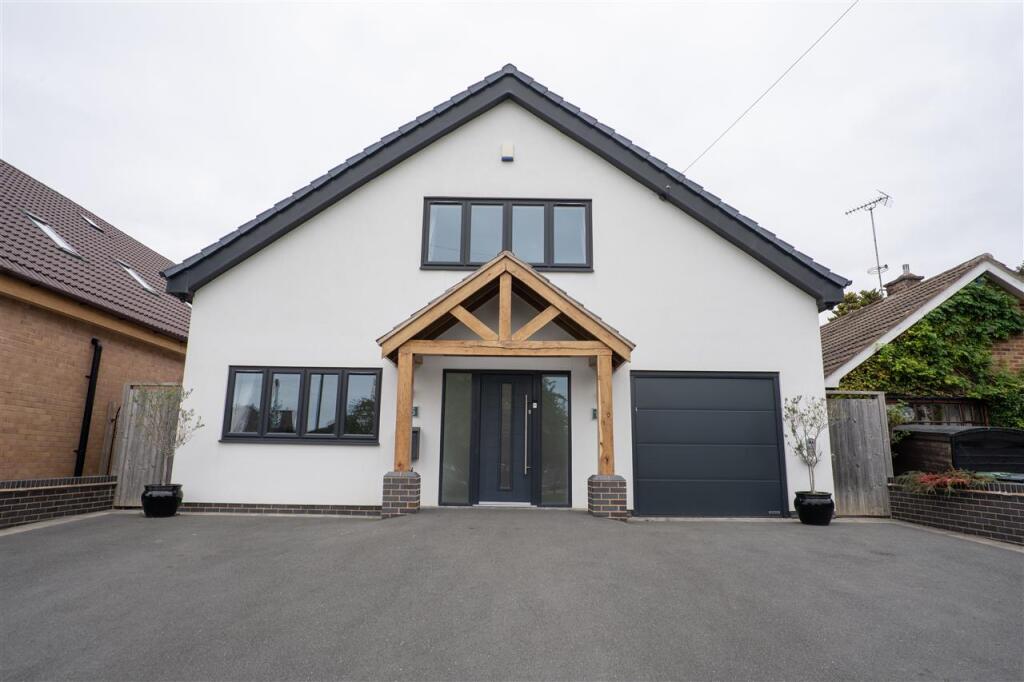 Luxury Five-Bedroom Detached Home to Rent on Hanbury Road, Dorridge | £4,950 PCM | Partridge Homes