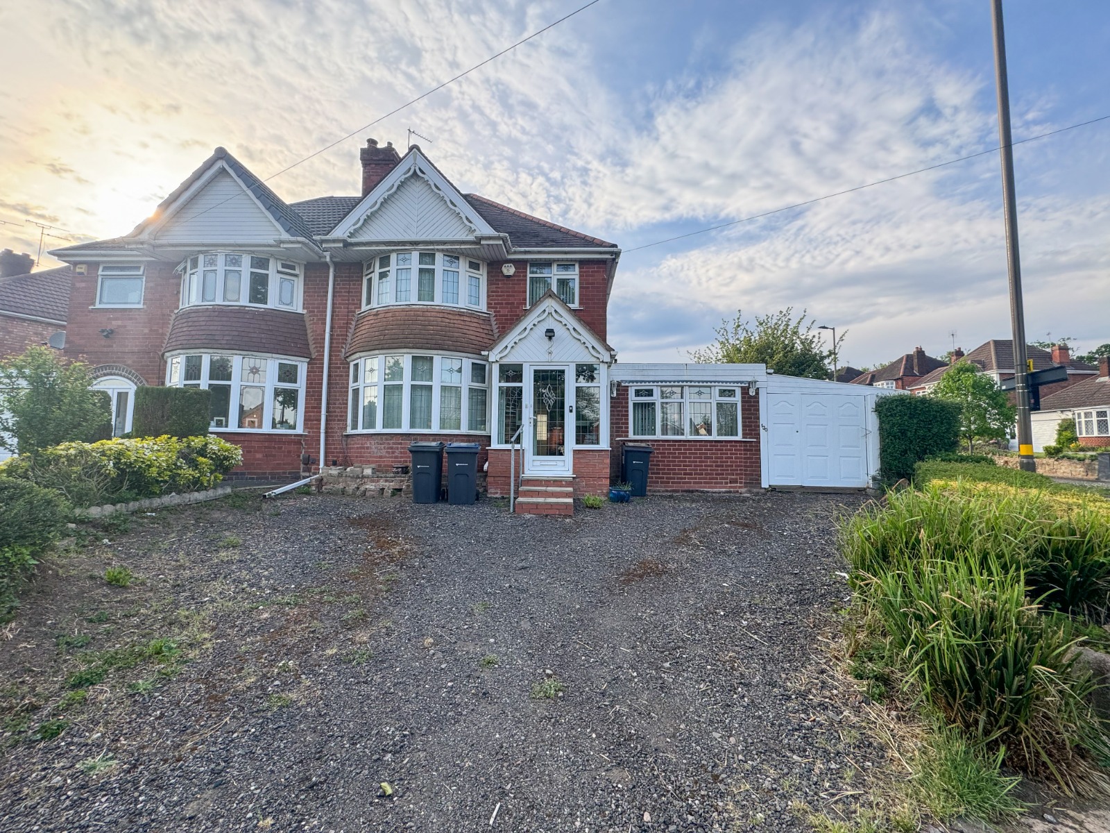 Three Bedroom Corner Plot Home For Sale In Yardley – Moat Lane