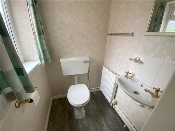 316 Hobs Moat Road Image