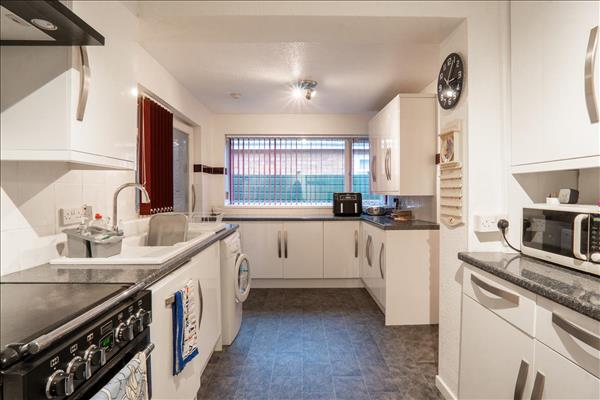 16 Wayfield Road Image
