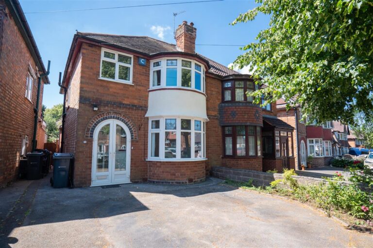 71 Edenbridge Road Image