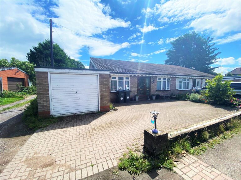 569A Bromford Lane Image