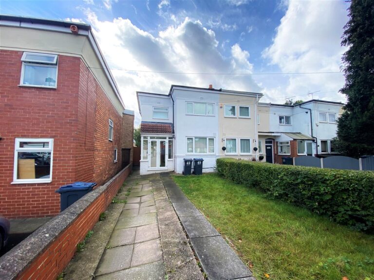 49 Common Lane Image