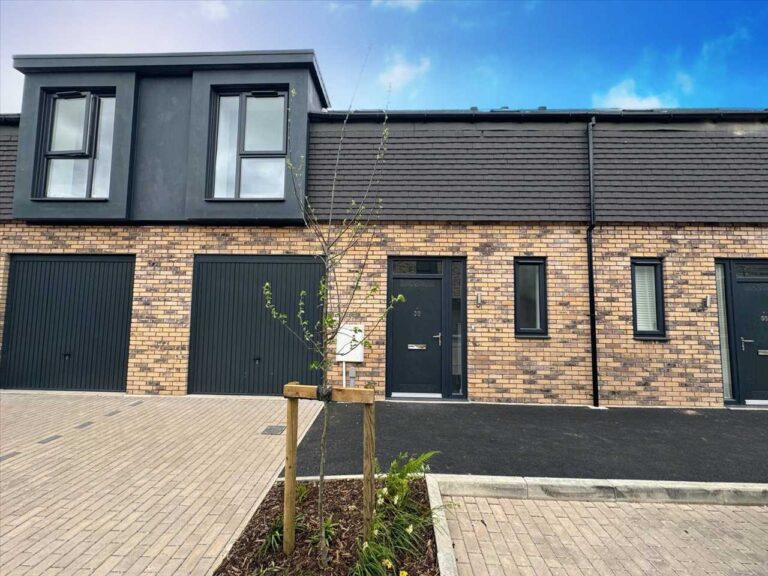 58 Parkes Avenue Image