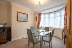 118 Sunnymead Road Image