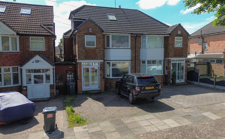113 Sunnymead Road Image