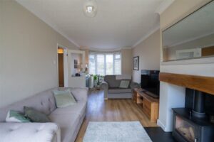 64 Charingworth Road Image