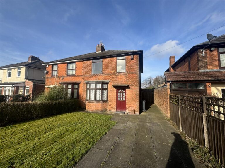 52 Yardley Fields Road Image
