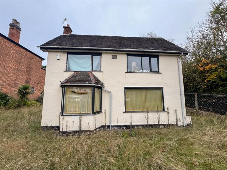 645 Chester Road Image