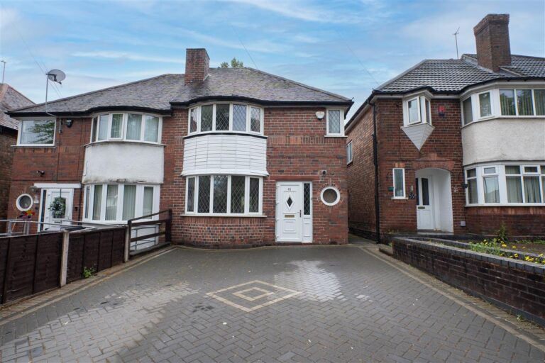 61 Garretts Green Lane Image