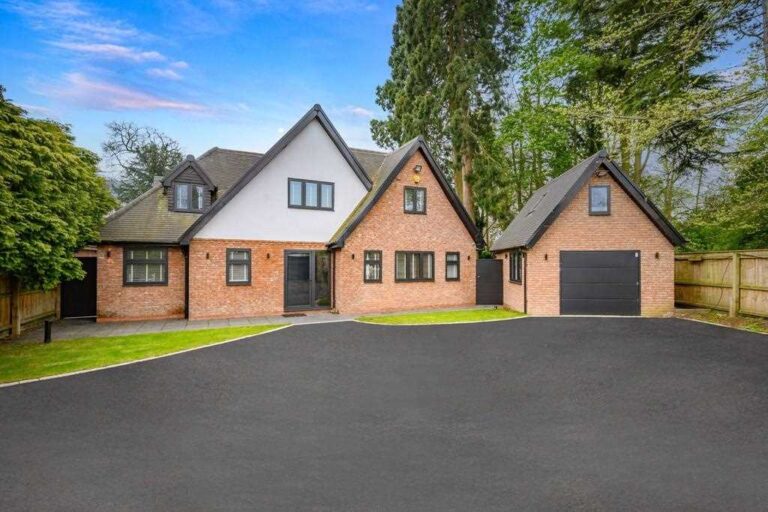 8 Avenue Road Image