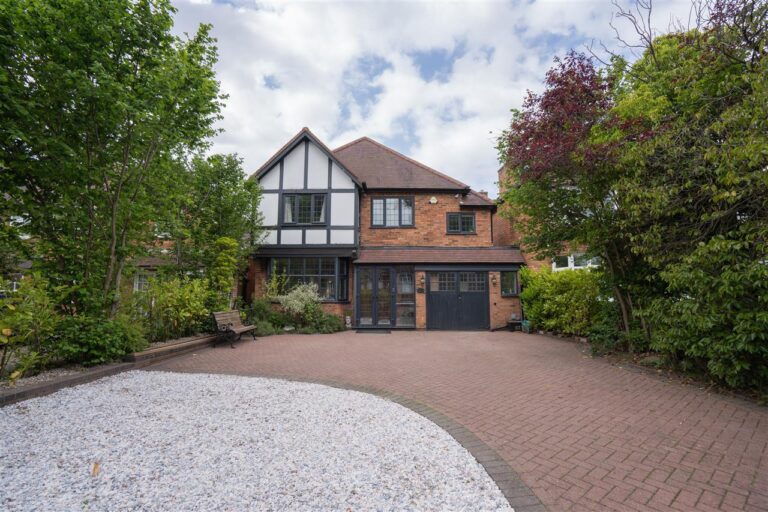 74 Sharmans Cross Road Image