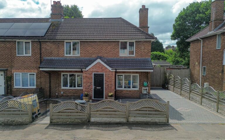 23 Wheatcroft Road Image