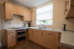 9 Ollerton Road Image