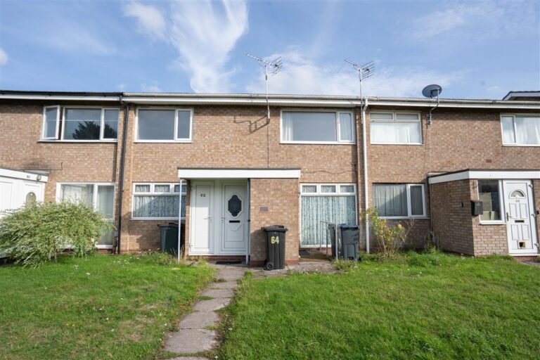 62 Selby Close Image