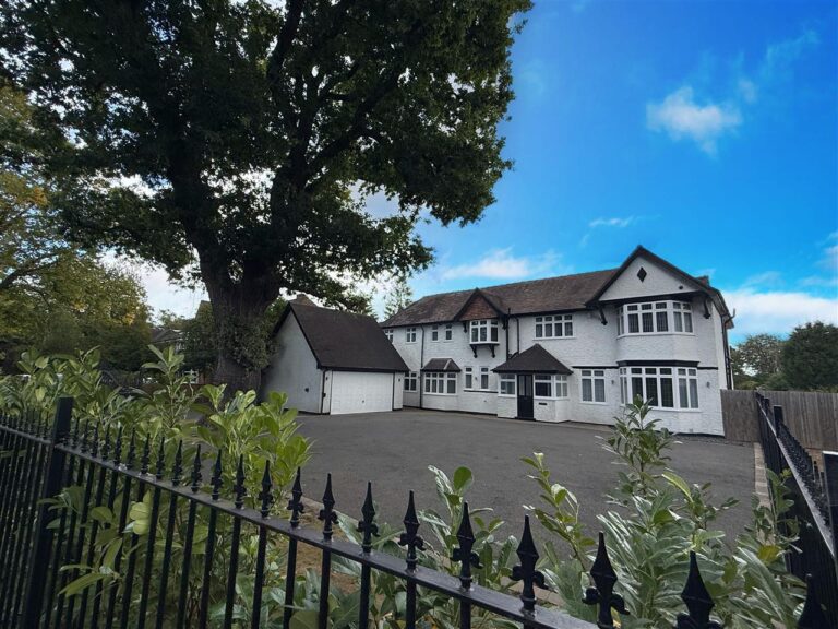 182 St Bernards Road Image
