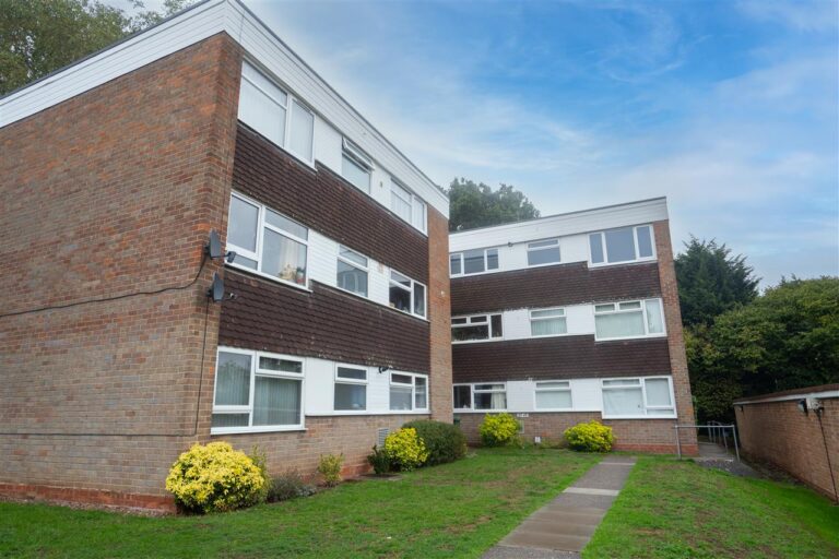 43 Bantry Close Image