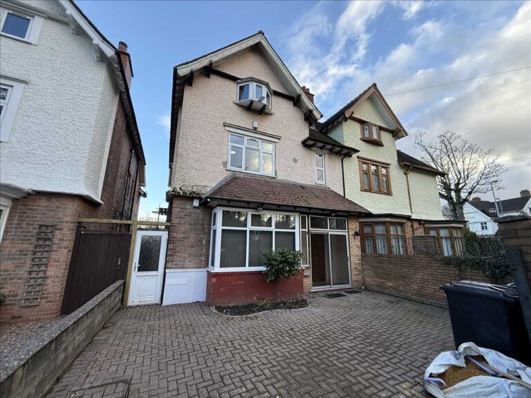 138 Yardley Wood Road Image