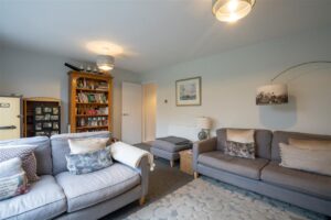 20 Nethercote Gardens Image