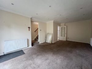 11C Dove Close Image