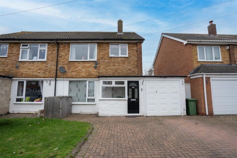 73 Digby Drive Image