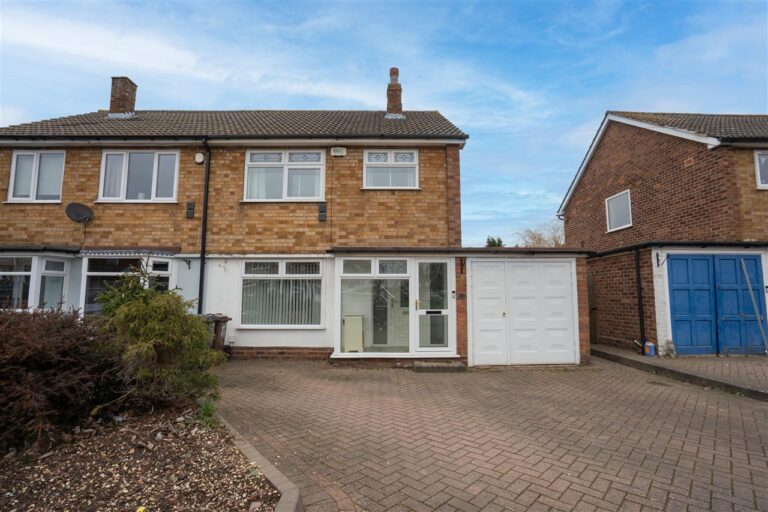 71 Digby Drive Image